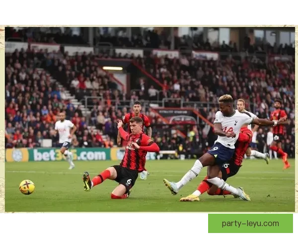 英超最新战报：豪门争冠激烈焦点比赛精彩回顾